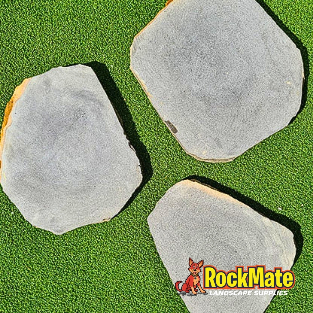Kashmiri Bluestone Organic Round Steppers