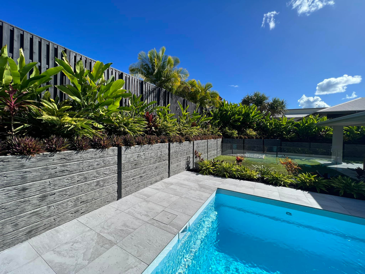 Optimum Heritage 3 Bar Concrete Sleeper