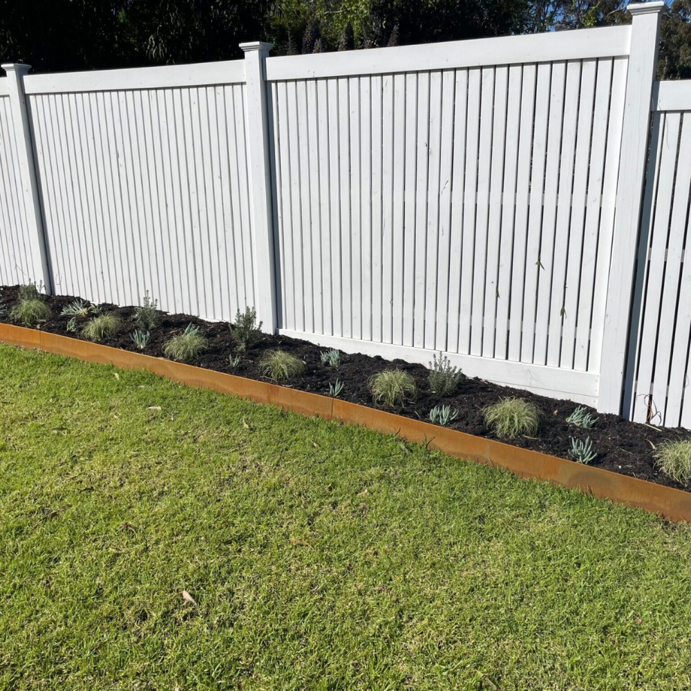 Shapescaper REDCOR® GARDEN EDGING 150MM x 2.4M - 2.0MM STEEL