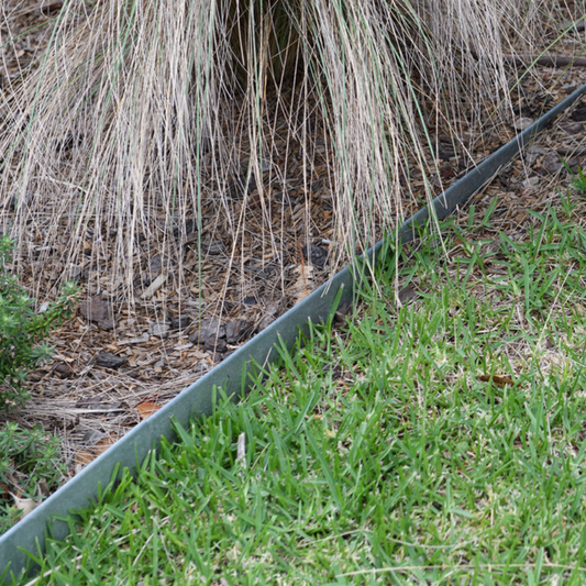 Shapescaper GALVABOND® GARDEN EDGING 150MM x 2.4M - 2.5MM STEEL