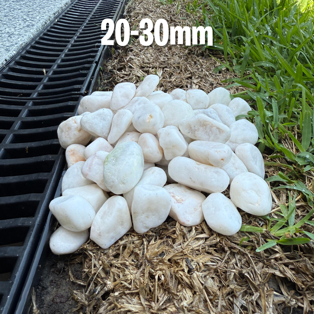 Snow White Pebbles - 20kg Bag