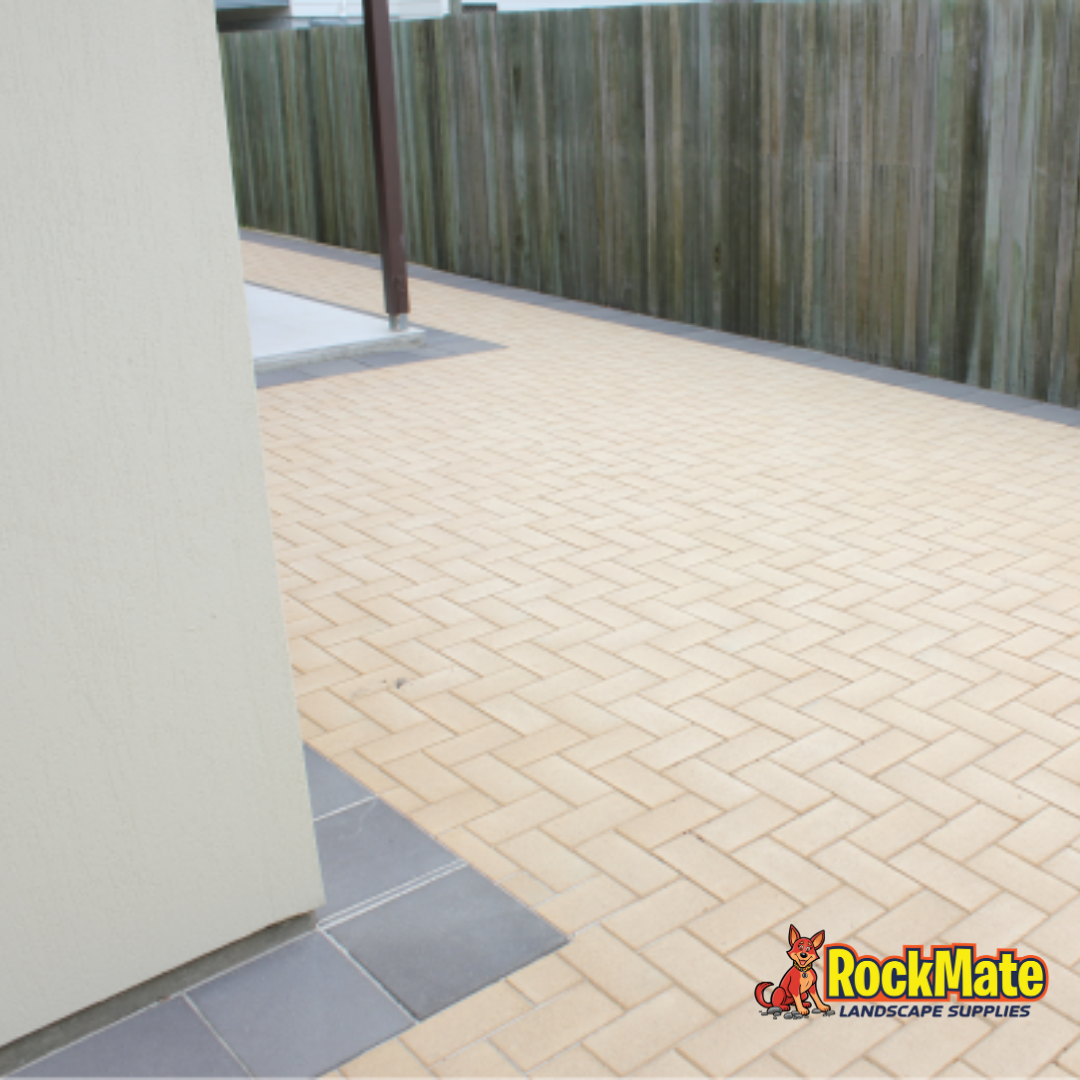 Apex Masonry Adrapave Ivory