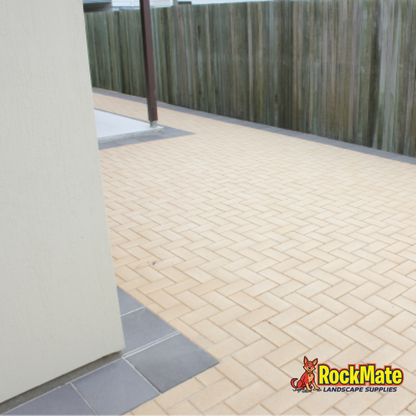 Apex Masonry Adrapave Ivory