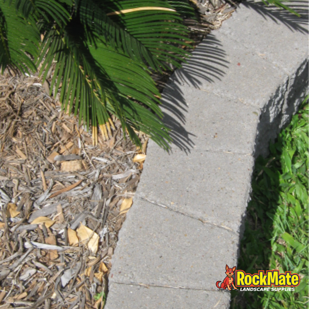 Apex Masonry Easy Edge Garden Edging Blocks - Pebble