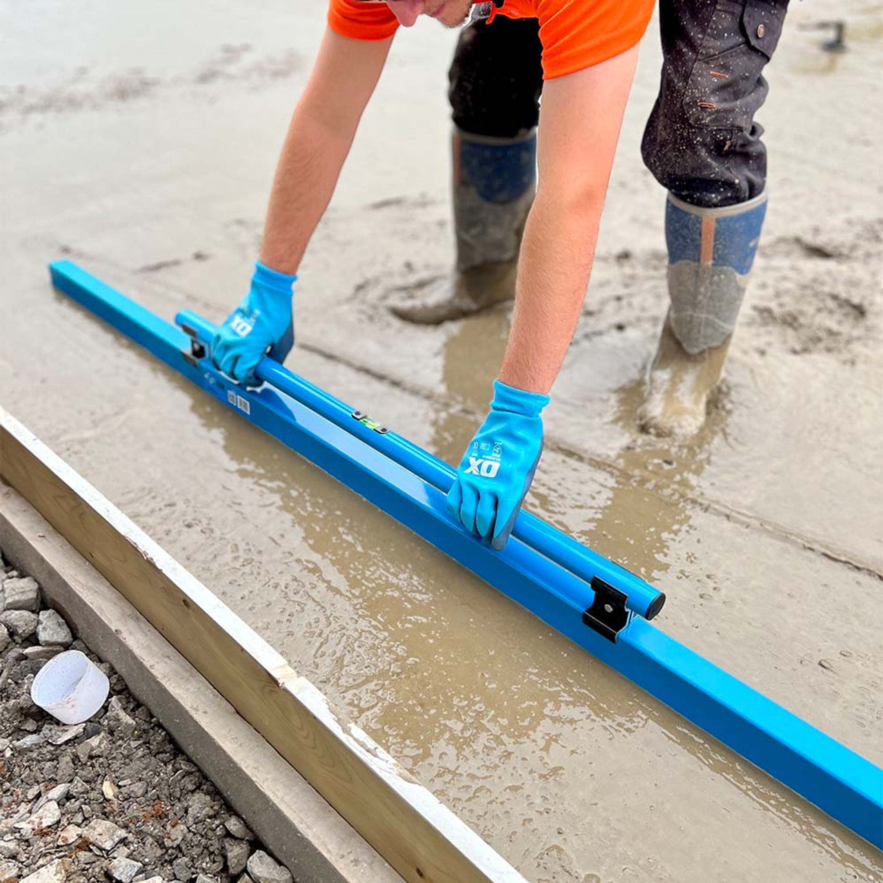 OX 1800MM CONCRETE SCREED