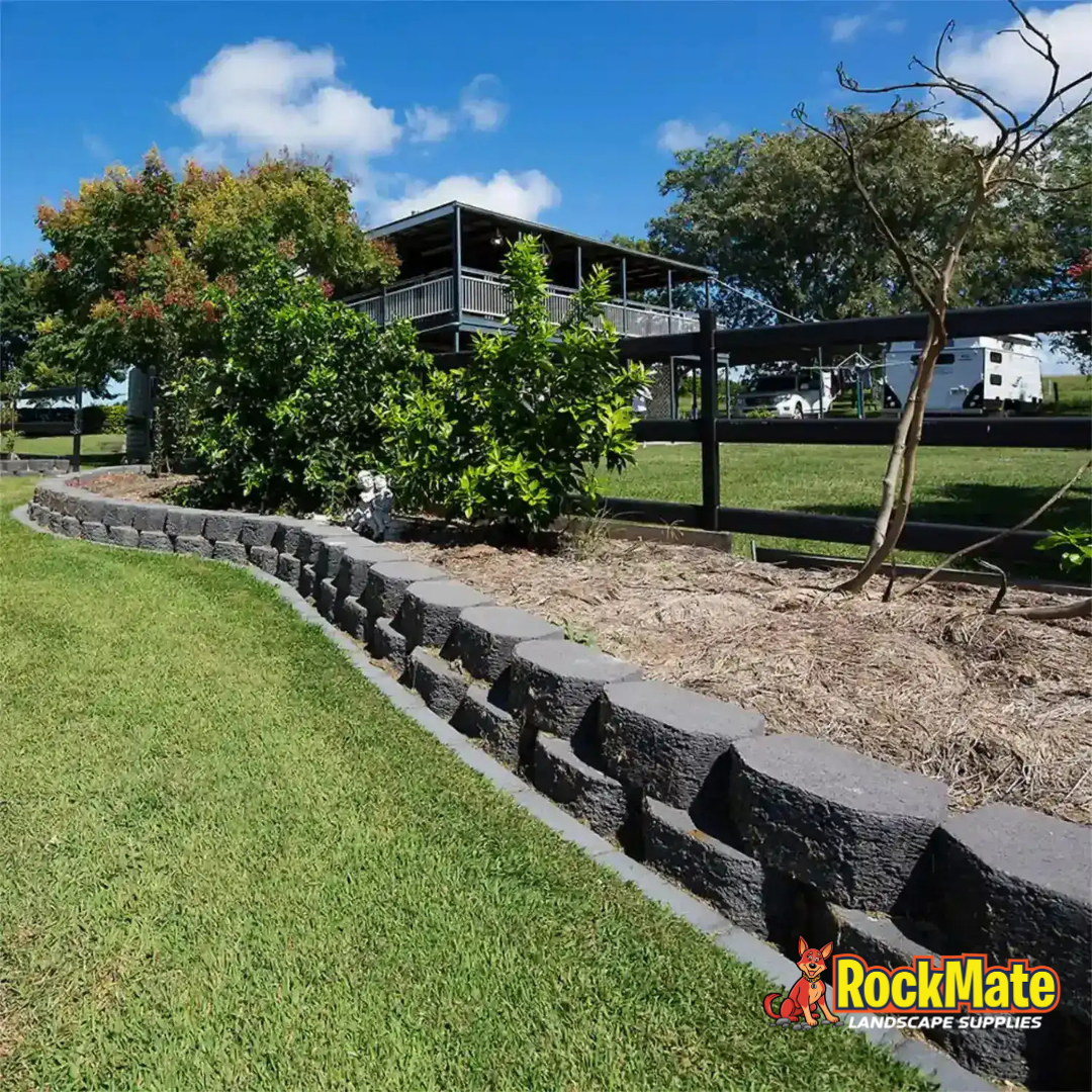 National Masonry Gardenwall Soft Split - Charcoal