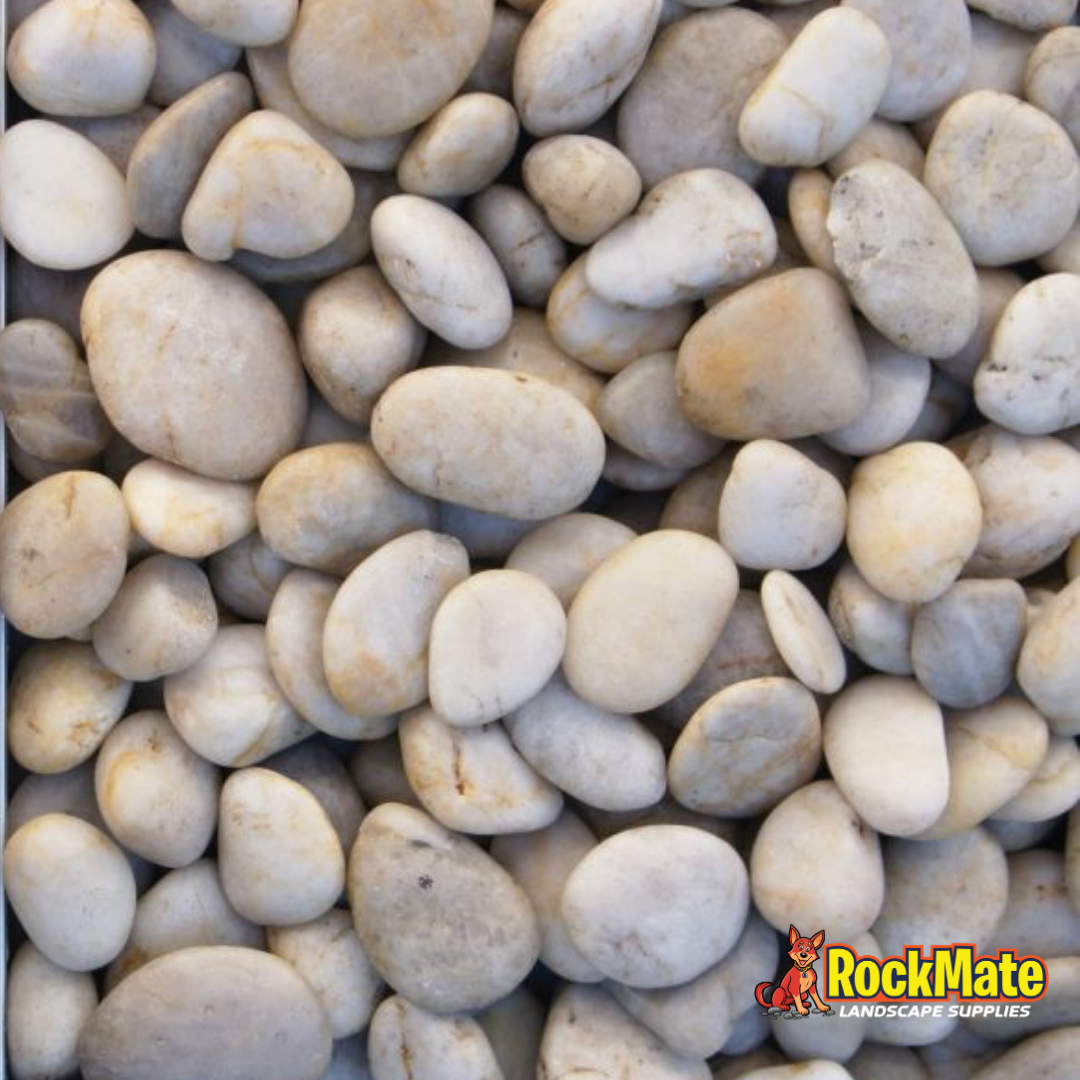 Kashmiri White Polished Pebbles 20kg Bag